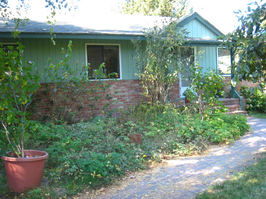 main photograph of listing Spacious 3 bedroom home and office in the Wine Country